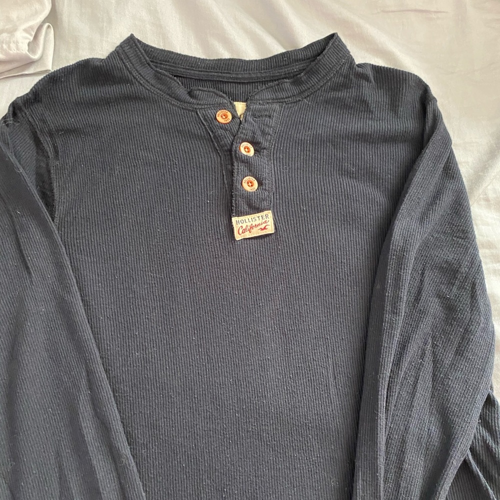 hollister long sleeve